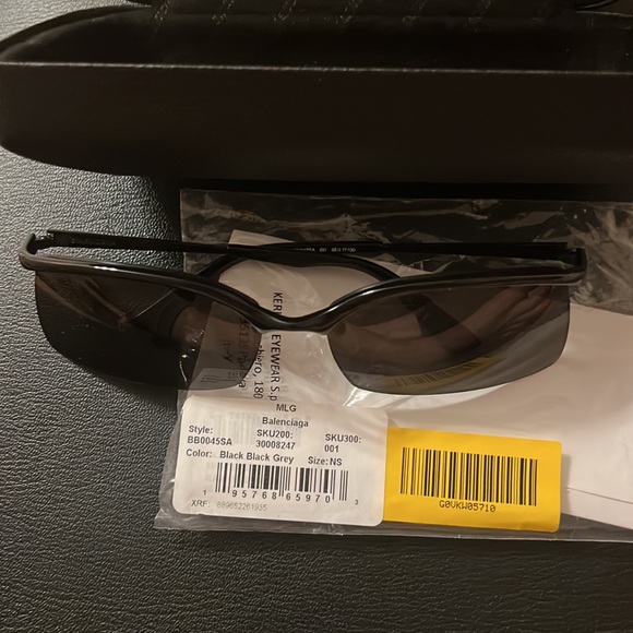 NEW BALENCIAGA BB0045SA 001 BLACK UNISEX EYEWEAR BALENCIAGA - Picture 8 of 12